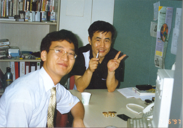 hhpark&hjpark.JPG (103823 bytes)